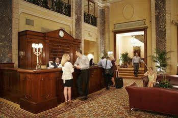 The Belden-Stratford Chicago Buitenkant foto