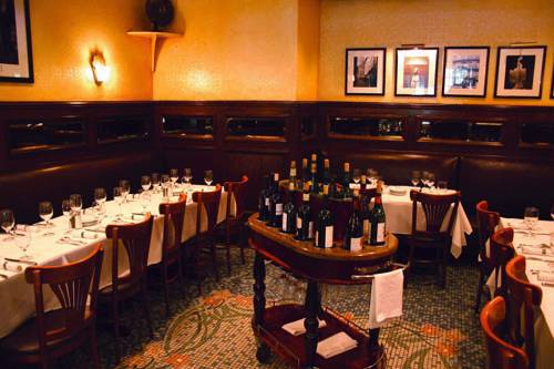 The Belden-Stratford Chicago Buitenkant foto